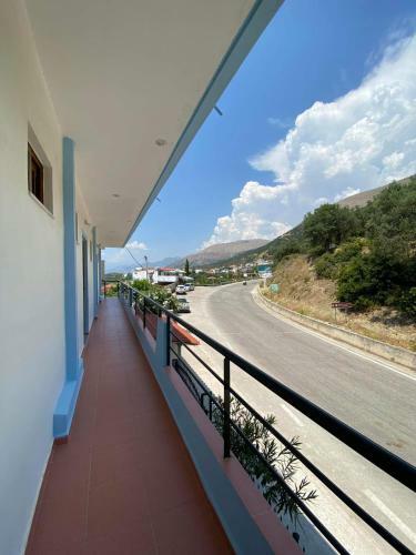 Apartamento Lirim Shenmiter Lukove