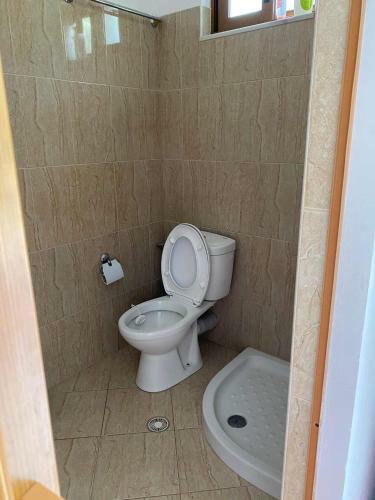 Apartamento Lirim Shenmiter Lukove