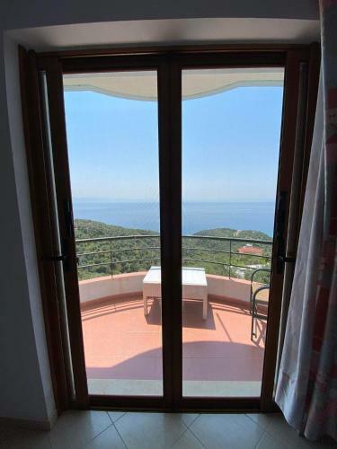 Apartamento Lirim Shenmiter Lukove