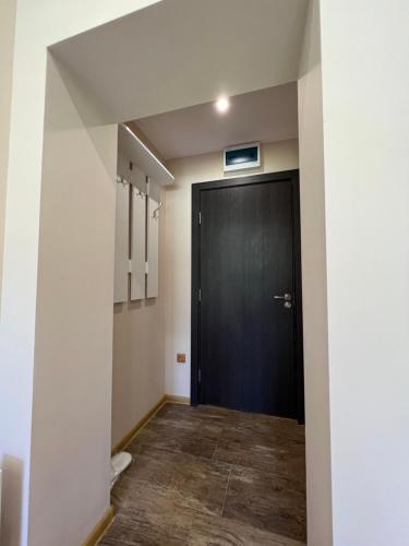 Whitehorse Apartment 2