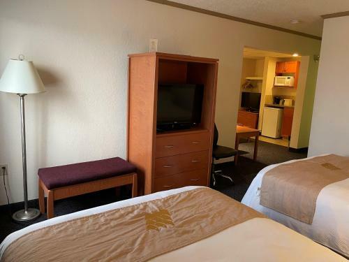 Hotel Lakeview Inn And Suites