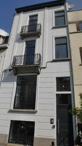 Villa Beautiful Shared House With Garden In Brussels