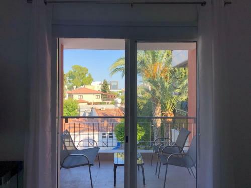 Charming Apartment In Paphos Central Location