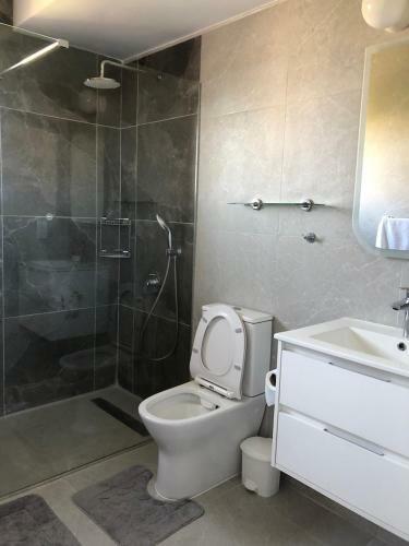Charming Apartment In Paphos Central Location