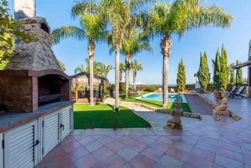 Villa Serenity By Ezoria