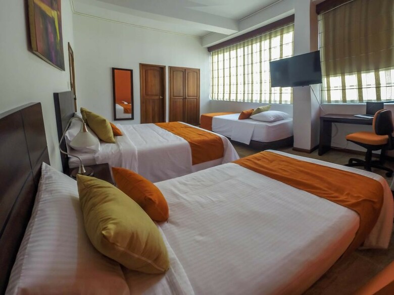 Hotel 721