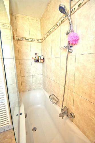 Villa Mariah On The Hill With Seaview