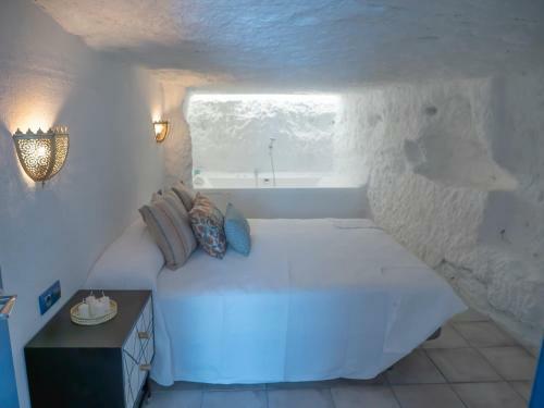 Casa Carmen Alcal� Del J�car