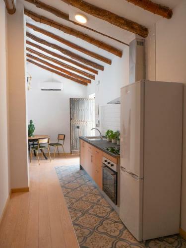 Casa Carmen Alcal� Del J�car