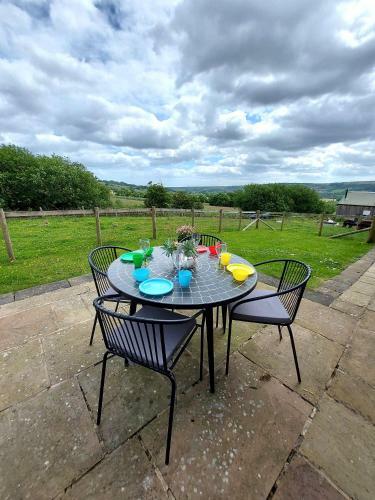 Luddie's Country Cottages - Rose Cottage