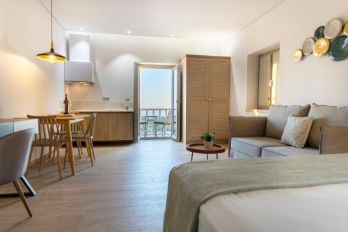Hotel Armantanis Luxury Suites