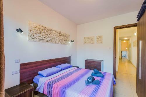 Apartamento Getawaysmalta - Blue Harbour 2 Seafront 3-bedroom Apt With Large Back Terrace