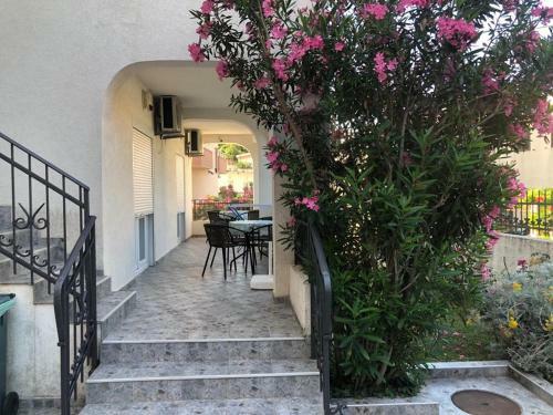 Hostal Apartmani Vedrana