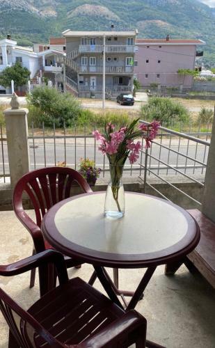 Hostal Apartmani Pejovic Sutomore