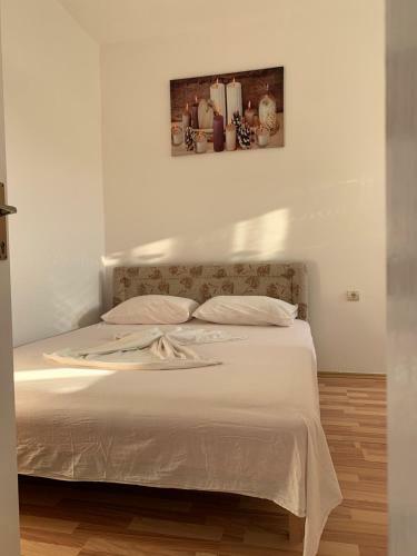 Apartments Afi Lindi