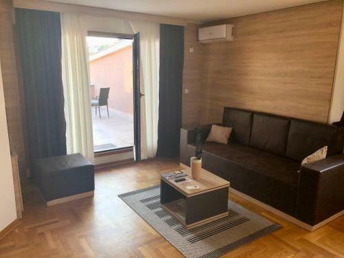 D Apartman