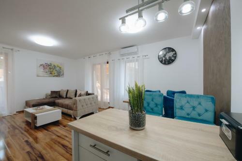 Mb Hedonic Apartman