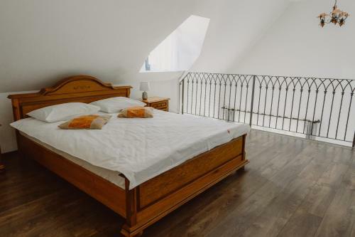 Hostal Vila Alsace Podu' Cu Lanturi