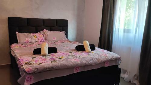 Como Apartments