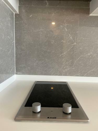Apartamento Amazing Brand New Flat With Pool, Parking & A View