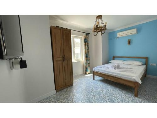 Hostal Khalkis