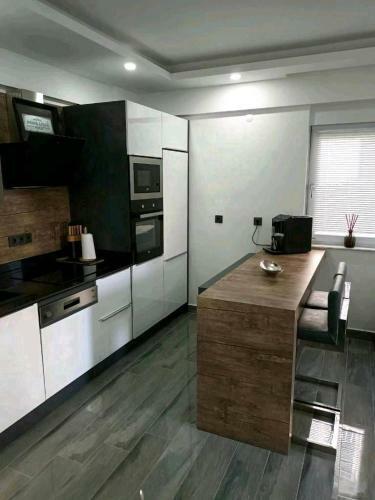 Golf Deluxe Apartment Mit Pool