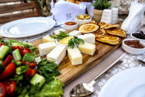 Hotel Cal?a Otel Ala�ati K�y?�?