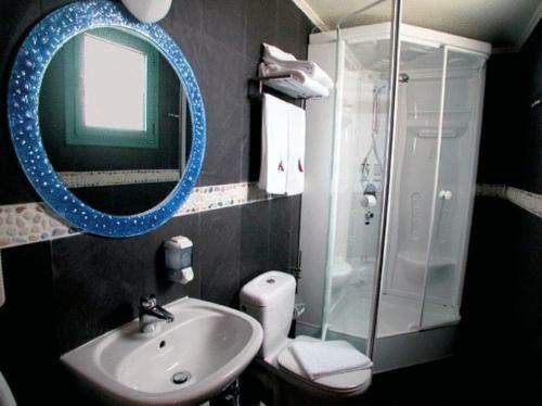 Hostal Alfa Hotel