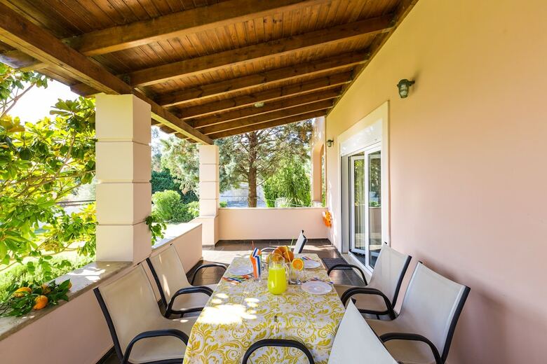 Villa Aurora
