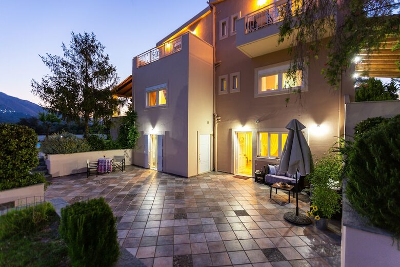 Villa Aurora