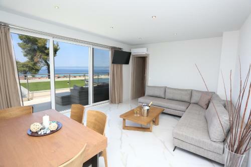 Alia Palace Luxury Hotel And Villas