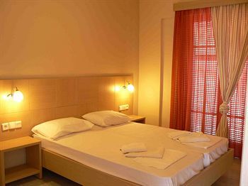 Aparthotel Happyland Hotel Apartments