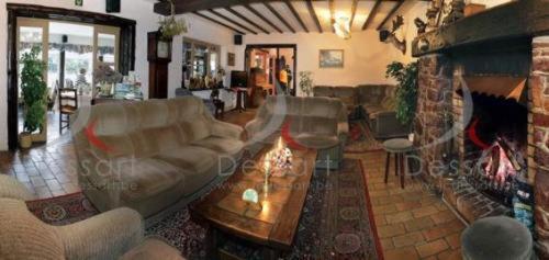 Hotel Aux Massotais