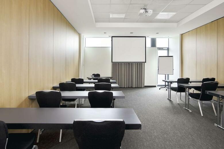 Hotel Park Inn By Radisson Liege Airport