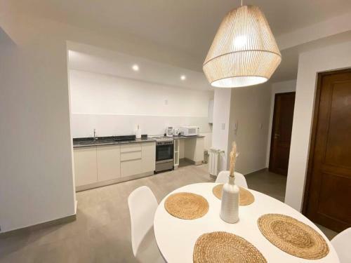 Apartamento Moderno Departamento Con Pileta Para Vacacionar