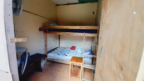 Hostal The Old School