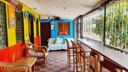 Hostal The Old School