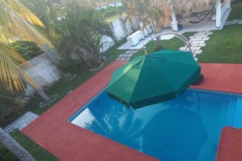 Hermosa Casa Con Piscina Y Rancho En El Puerto