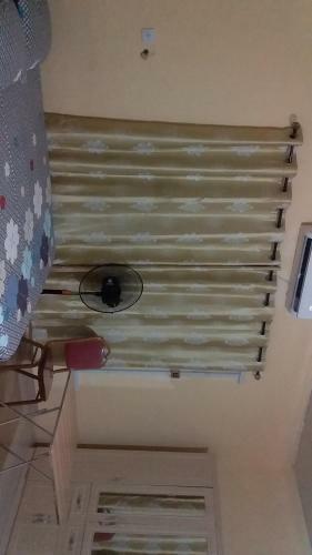 Hostal Crystal Palace Luxury Single Room And Kitchen