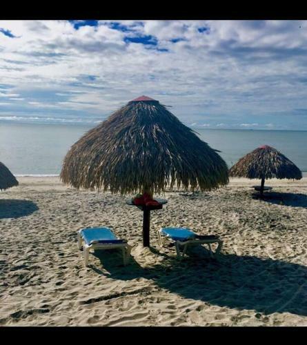 Apartamento De Playa Bijao Beach Golf