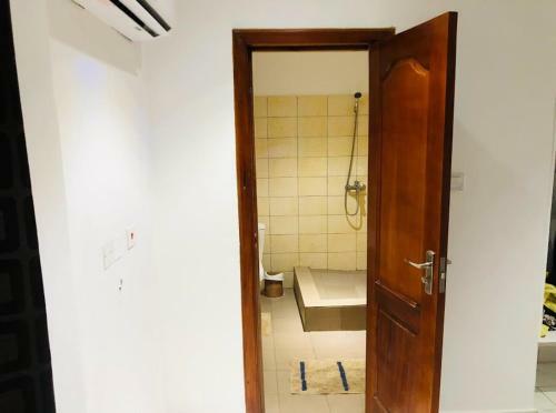 Apartamento Eighty8 Properties Two Bedroom Kumasi.