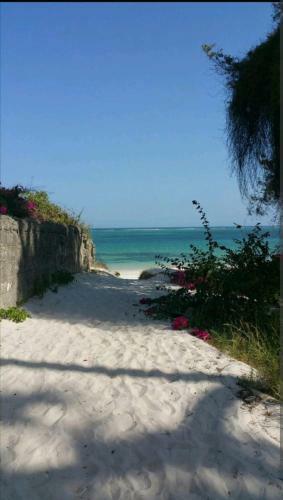 Apartamento Executive Beachfront Rooms In Nyali