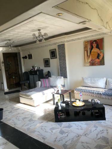 Apartamento Studio Beside Arkan-sheikh Zayed
