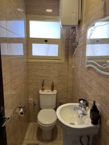 Apartamento Modern Downtown Sheikh Zayed Condo
