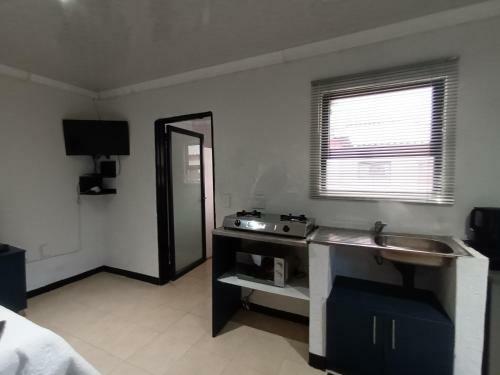 Hostal Aidah Residents Guest House