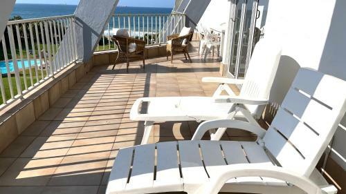 34 Kyalanga Beachfront Apartment