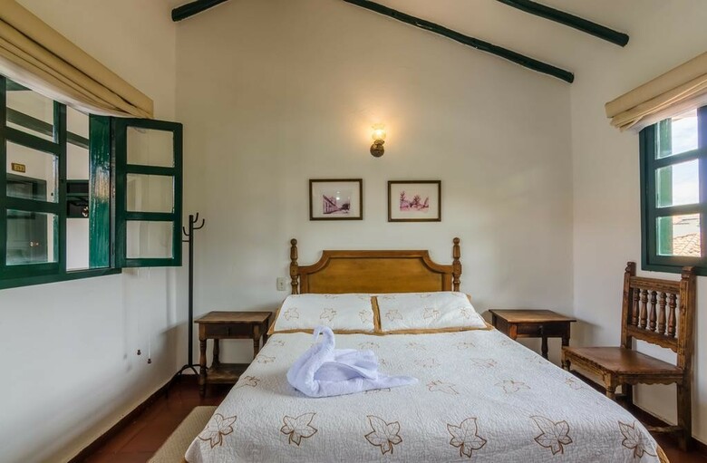 Hostal La Roca Plaza Principal