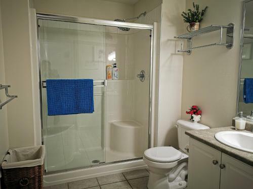 Upper Mission 2 Br Suite
