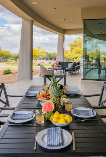 Fallbrook By Avantstay Secluded Home On 40acres Wpool, Rooftop & Trails