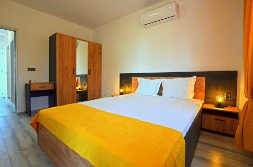 Di Mare Holiday Apartments